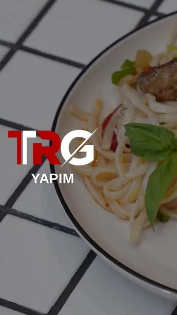 bien mangé erişte tabağı yemek çekimi